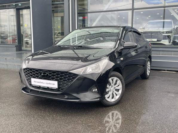 Hyundai Solaris II Рестайлинг с пробегом 2021 года, цена 1 570 000 рублей, 43126 км, седан, Автокод Объявления