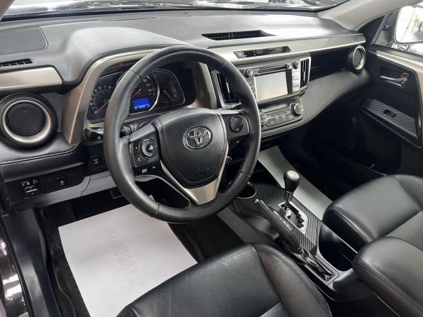 Toyota RAV4 IV (XA40) с пробегом 2014 года, цена 2 095 000 рублей, 139652 км, внедорожник, Автокод Объявления