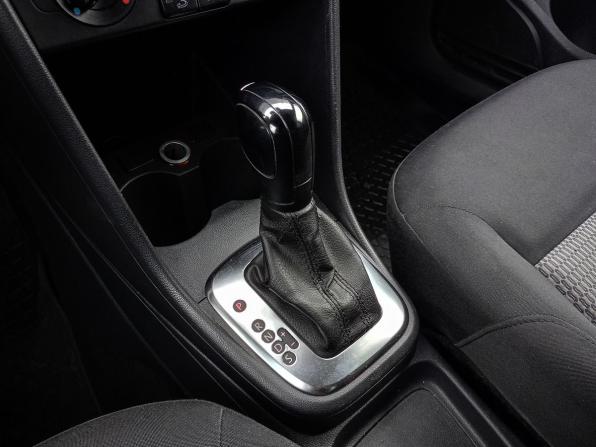 Volkswagen Polo V с пробегом 2012 года, цена 650 000 рублей, 246364 км, седан, Автокод Объявления