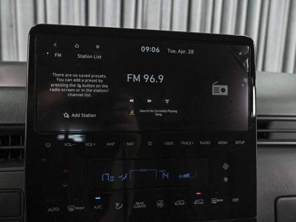 Hyundai Staria I с пробегом 2023 года, цена 5 989 000 рублей, 2033 км, минивэн, Автокод Объявления