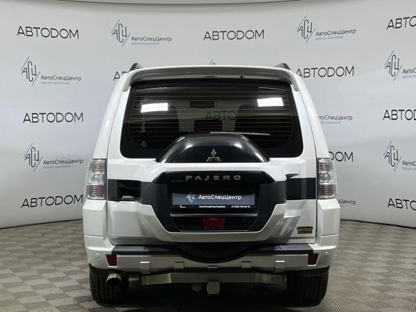 Mitsubishi Pajero IV Рестайлинг 2 с пробегом 2019 года, цена 3 447 000 рублей, 36280 км, внедорожник, Автокод Объявления