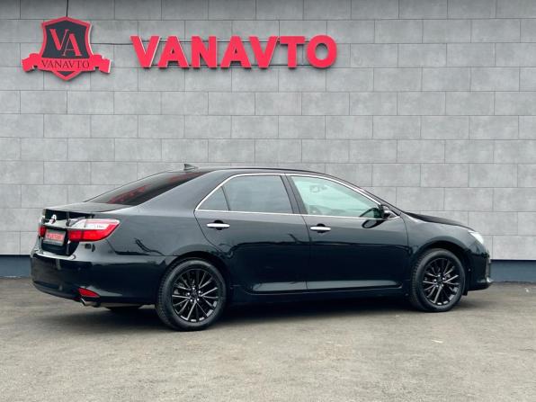 Toyota Camry VII (XV50) Рестайлинг 2 с пробегом 2017 года, цена 2 190 000 рублей, 183533 км, седан, Автокод Объявления