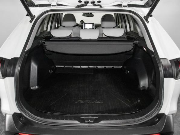 Toyota RAV4 V (XA50) с пробегом 2021 года, цена 3 685 000 рублей, 31765 км, внедорожник, Автокод Объявления