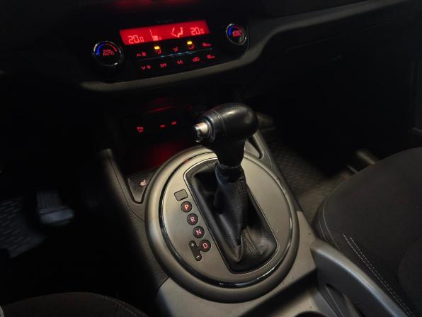 Kia Sportage III Рестайлинг с пробегом 2015 года, цена 1 239 000 рублей, 232000 км, внедорожник, Автокод Объявления