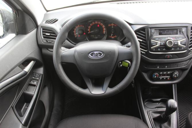 Lada (ВАЗ) Vesta I с пробегом 2019 года, цена 897 000 рублей, 97283 км, седан, Автокод Объявления
