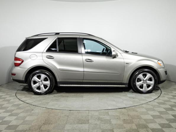 Mercedes-Benz M-Класс II (W164) Рестайлинг с пробегом 2009 года, цена 1 489 585 рублей, 193571 км, внедорожник, Автокод Объявления
