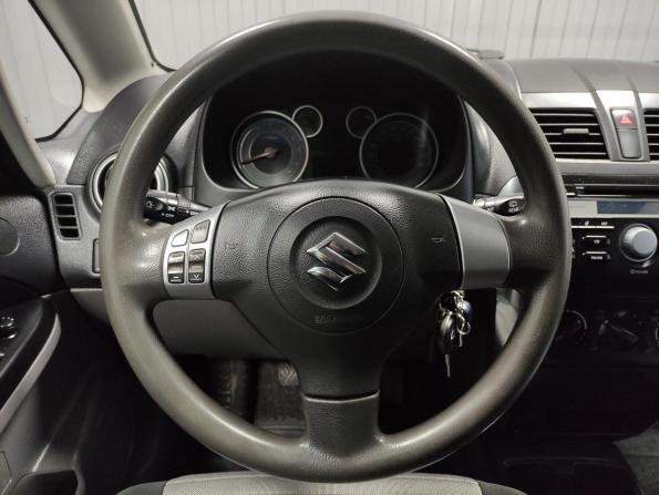 Suzuki SX4 I (Classic) Рестайлинг с пробегом 2014 года, цена 690 000 рублей, 248117 км, хэтчбек, Автокод Объявления