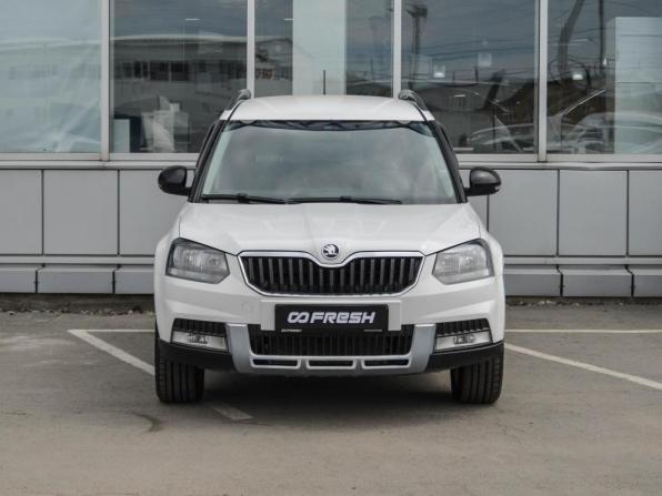 Skoda Yeti I Рестайлинг с пробегом 2015 года, цена 1 330 000 рублей, 204998 км, внедорожник, Автокод Объявления