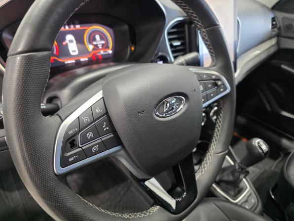 Lada (ВАЗ) Vesta I Рестайлинг (NG) с пробегом 2023 года, цена 1 299 000 рублей, 17037 км, седан, Автокод Объявления
