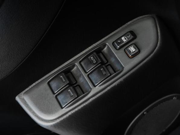 Toyota RAV4 II (XA20) Рестайлинг с пробегом 2005 года, цена 1 070 000 рублей, 153452 км, внедорожник, Автокод Объявления