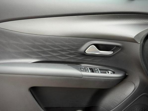 Новый Tenet Plus L4 2026 года, цена 2 540 000 рублей, внедорожник, Автокод Объявления