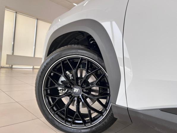 Geely Atlas II с пробегом 2024 года, цена 3 040 000 рублей, 30174 км, внедорожник, Автокод Объявления