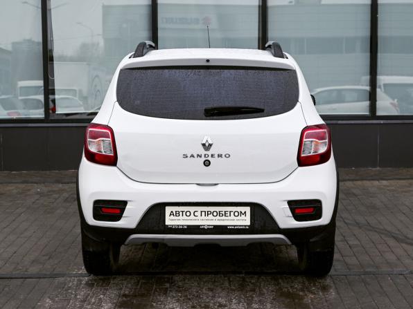 Renault Sandero II Рестайлинг с пробегом 2021 года, цена 1 175 000 рублей, 122409 км, хэтчбек, Автокод Объявления