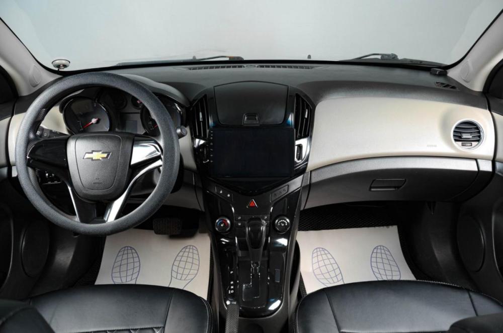 Chevrolet Cruze I Рестайлинг Тюмень  - изображение 13