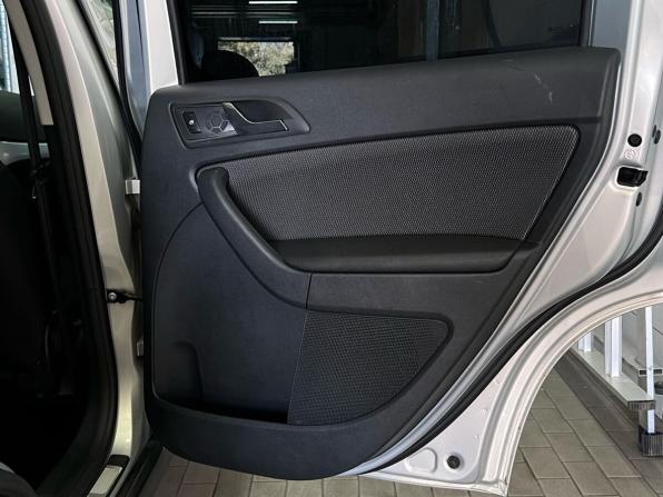 Skoda Yeti I с пробегом 2013 года, цена 1 190 000 рублей, 129929 км, внедорожник, Автокод Объявления