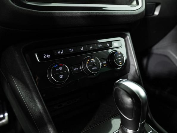 Volkswagen Tiguan II с пробегом 2018 года, цена 2 199 777 рублей, 143577 км, внедорожник, Автокод Объявления
