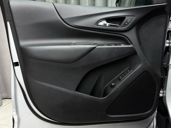 Chevrolet Equinox III с пробегом 2020 года, цена 2 350 000 рублей, 133306 км, внедорожник, Автокод Объявления