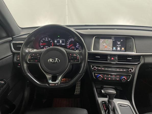 Kia Optima IV Рестайлинг с пробегом 2018 года, цена 2 130 000 рублей, 97322 км, седан, Автокод Объявления