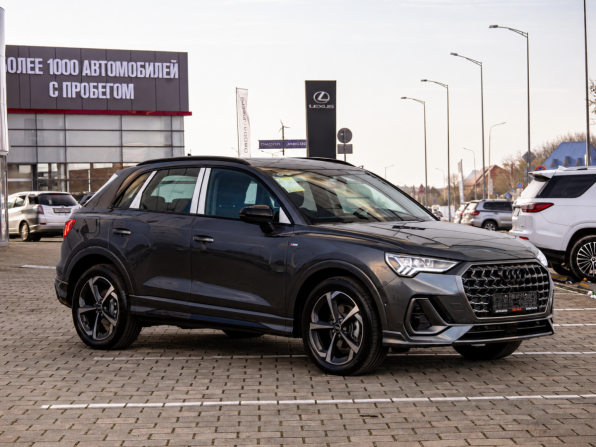 Audi Q3 II (F3) с пробегом 2024 года, цена 3 195 000 рублей, 11000 км, внедорожник, Автокод Объявления