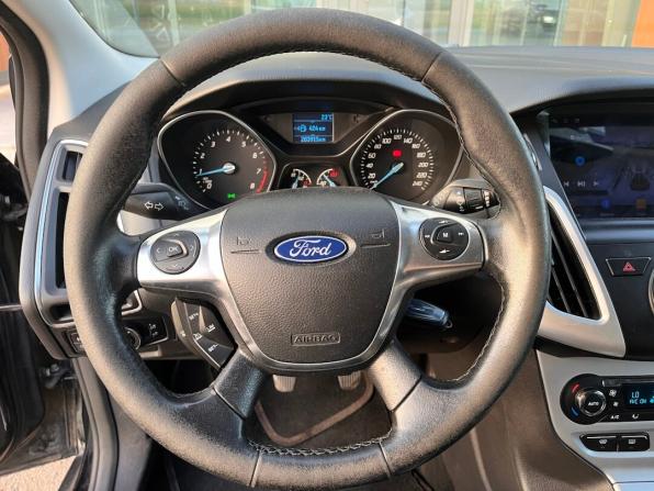 Ford Focus III с пробегом 2013 года, цена 689 000 рублей, 203866 км, хэтчбек, Автокод Объявления