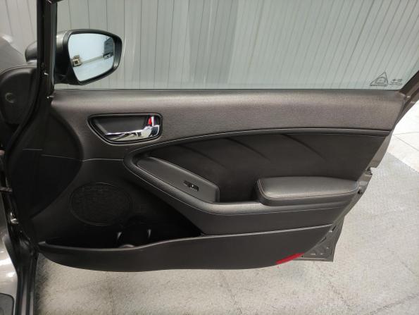 Kia Cerato III Рестайлинг (Classic) с пробегом 2018 года, цена 1 580 000 рублей, 101563 км, седан, Автокод Объявления