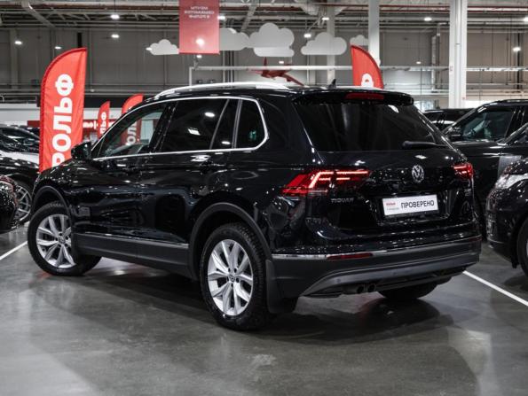 Volkswagen Tiguan II с пробегом 2017 года, цена 2 499 000 рублей, 88903 км, внедорожник, Автокод Объявления