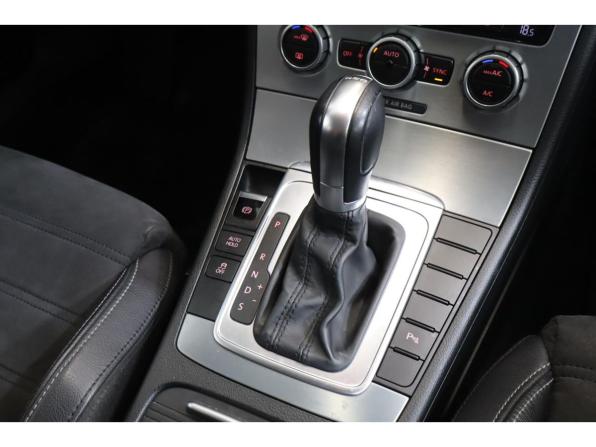 Volkswagen Passat CC I Рестайлинг с пробегом 2013 года, цена 1 739 000 рублей, 114000 км, седан, Автокод Объявления