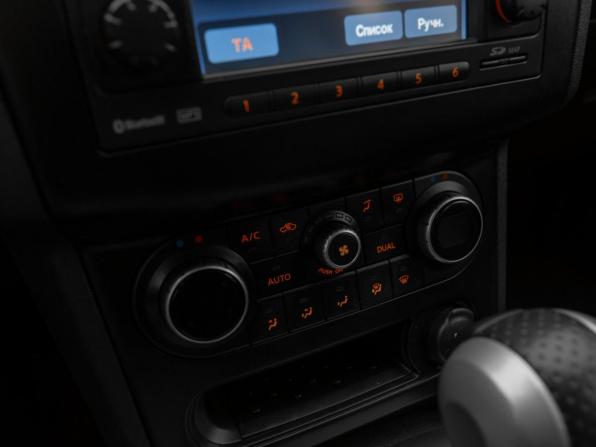 Nissan Qashqai I Рестайлинг с пробегом 2013 года, цена 890 000 рублей, 262908 км, внедорожник, Автокод Объявления