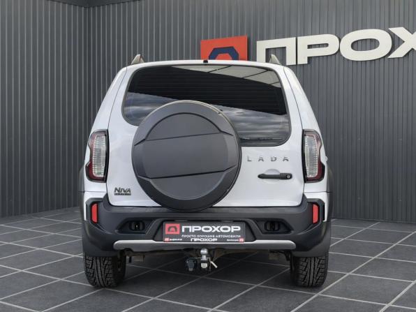 Lada (ВАЗ) Niva Travel I с пробегом 2021 года, цена 1 057 000 рублей, 27995 км, внедорожник, Автокод Объявления