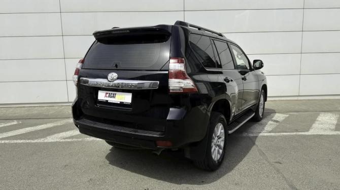 Toyota Land Cruiser Prado 150 Series Рестайлинг 1 с пробегом 2014 года, цена 3 350 000 рублей, 328057 км, внедорожник, Автокод Объявления