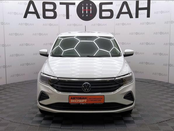 Volkswagen Polo VI с пробегом 2021 года, цена 1 380 000 рублей, 82534 км, лифтбек, Автокод Объявления
