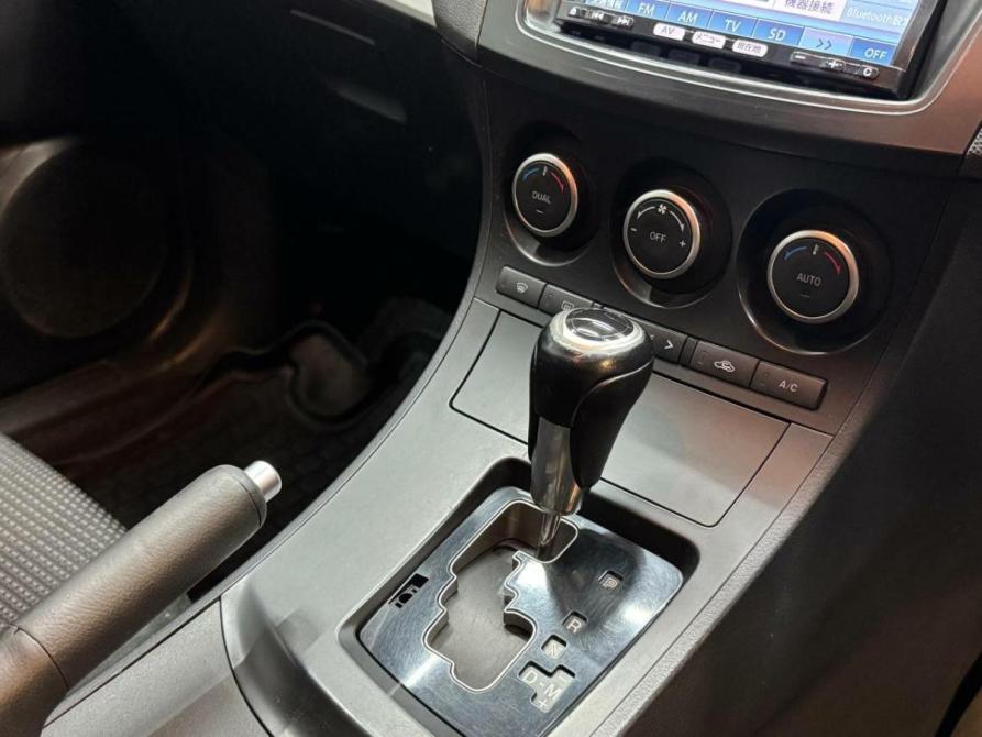 Mazda Axela II Красноярск  - изображение 15