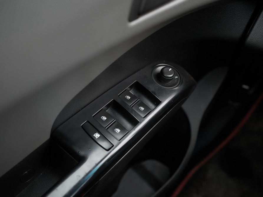 Chevrolet Aveo II Казань  - изображение 12