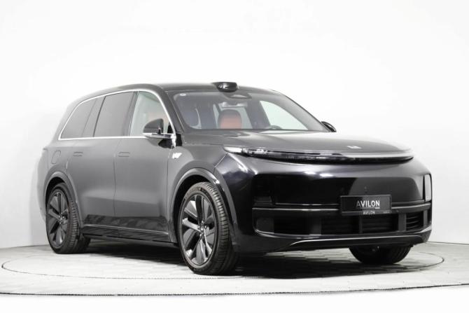 Новый Li Auto (Lixiang) L9 I Рестайлинг 2025 года, цена 12 295 835 рублей, внедорожник, Автокод Объявления