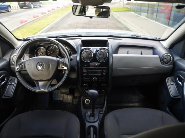Renault Duster I Рестайлинг с пробегом 2017 года, цена 1 379 000 рублей, 101000 км, внедорожник, Автокод Объявления