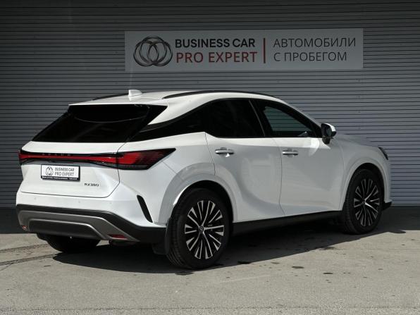 Lexus RX V с пробегом 2023 года, цена 8 930 000 рублей, 3355 км, внедорожник, Автокод Объявления