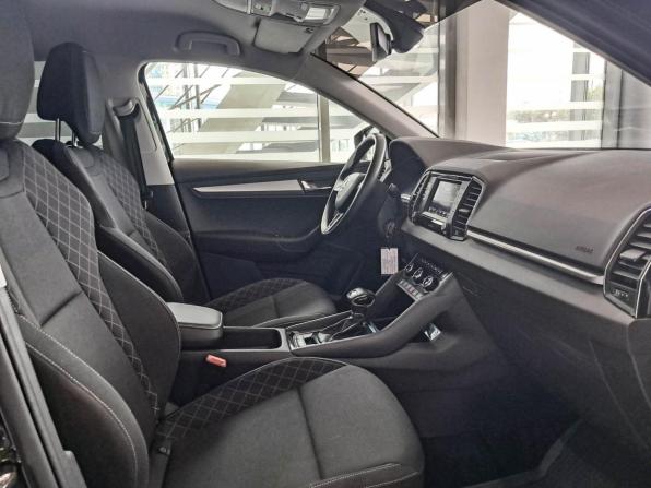 Skoda Karoq I с пробегом 2020 года, цена 2 332 000 рублей, 106453 км, внедорожник, Автокод Объявления