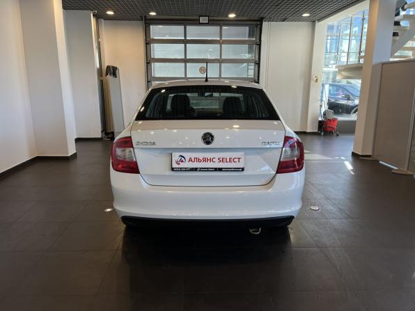 Skoda Rapid I с пробегом 2014 года, цена 687 000 рублей, 235437 км, лифтбек, Автокод Объявления