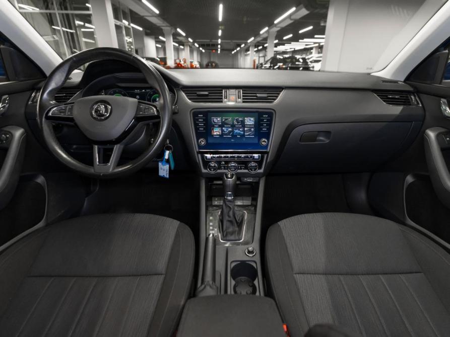 Skoda Octavia III (A7) Рестайлинг Москва  - изображение 8