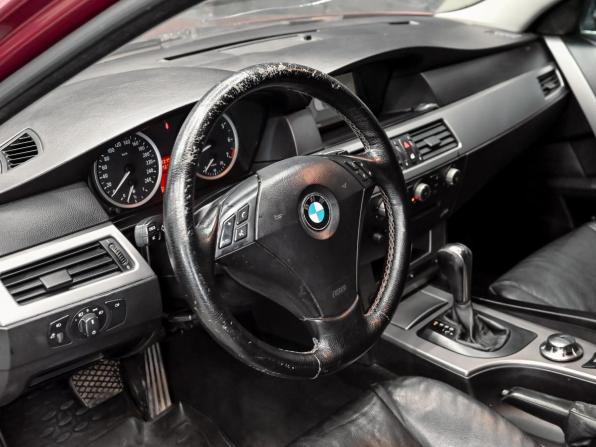 BMW 5 серии V (E60/E61) с пробегом 2004 года, цена 1 040 000 рублей, 320488 км, седан, Автокод Объявления