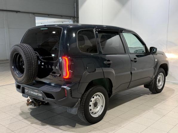 Lada (ВАЗ) Niva Travel I с пробегом 2022 года, цена 1 045 000 рублей, 35000 км, внедорожник, Автокод Объявления