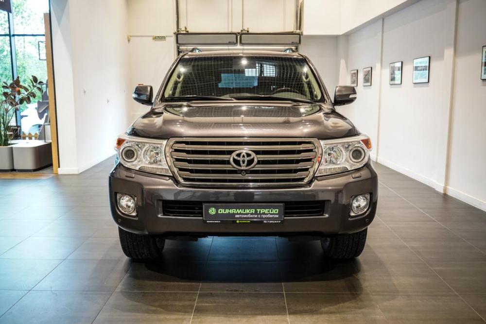 Toyota Land Cruiser 200 Series Рестайлинг 1 Калининград  - изображение 2