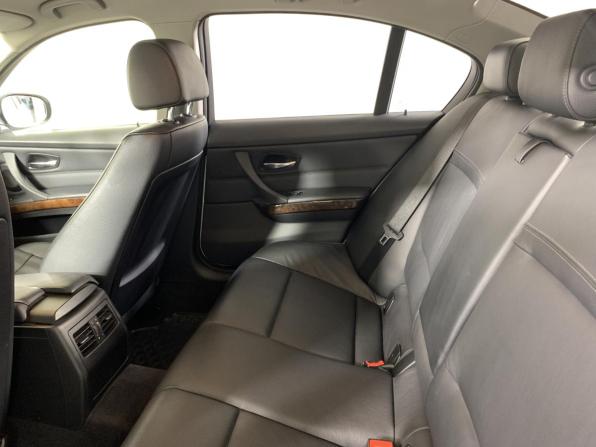 BMW 3 серии V (E90/E91/E92/E93) Рестайлинг с пробегом 2011 года, цена 1 335 000 рублей, 102869 км, универсал, Автокод Объявления