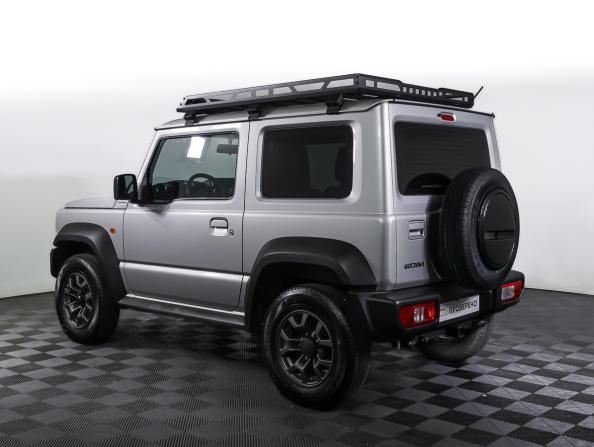 Suzuki Jimny IV с пробегом 2025 года, цена 3 390 000 рублей, 7757 км, внедорожник, Автокод Объявления