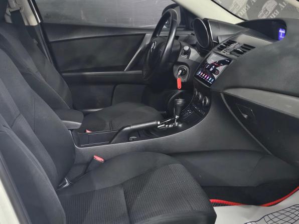 Mazda 3 II (BL) Рестайлинг с пробегом 2012 года, цена 875 000 рублей, 192400 км, седан, Автокод Объявления