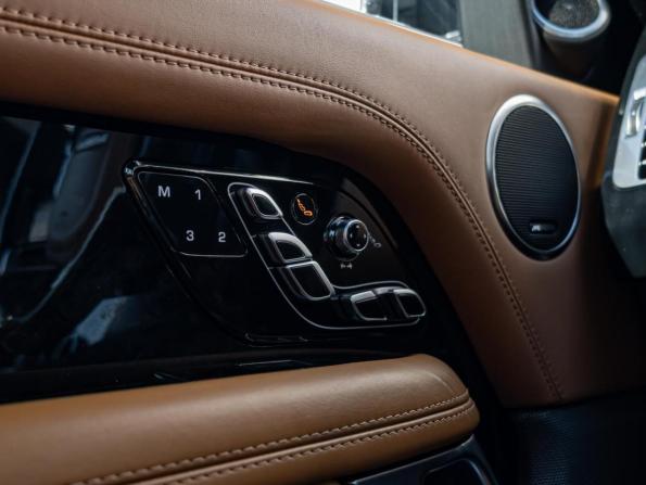 Land Rover Range Rover IV Рестайлинг с пробегом 2021 года, цена 10 150 000 рублей, 91078 км, внедорожник, Автокод Объявления