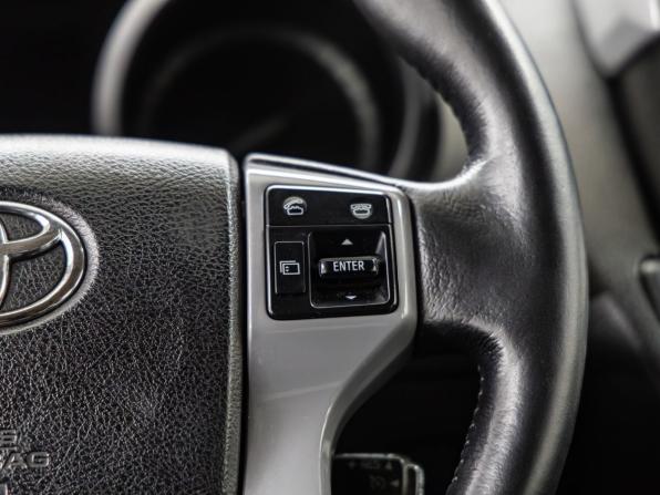 Toyota Land Cruiser Prado 150 Series Рестайлинг 1 с пробегом 2015 года, цена 3 648 000 рублей, 136090 км, внедорожник, Автокод Объявления