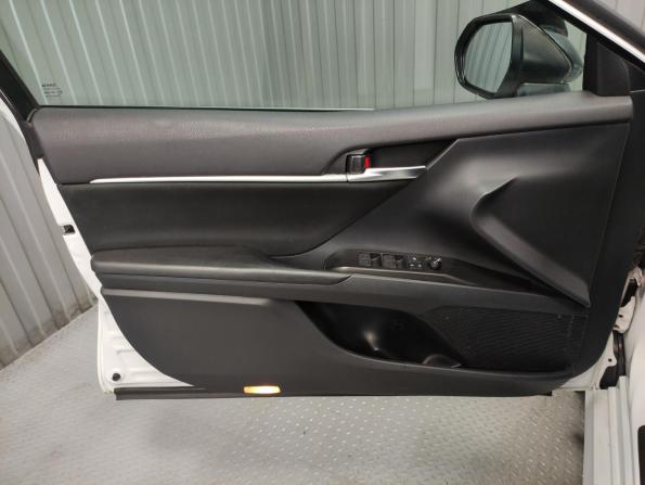 Toyota Camry VIII (XV70) Рестайлинг с пробегом 2021 года, цена 1 850 000 рублей, 143267 км, седан, Автокод Объявления