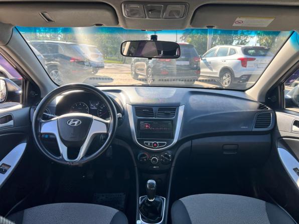 Hyundai Solaris I с пробегом 2012 года, цена 608 000 рублей, 200009 км, хэтчбек, Автокод Объявления