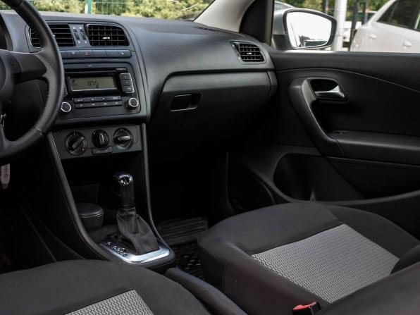 Volkswagen Polo V с пробегом 2011 года, цена 690 000 рублей, 183537 км, седан, Автокод Объявления